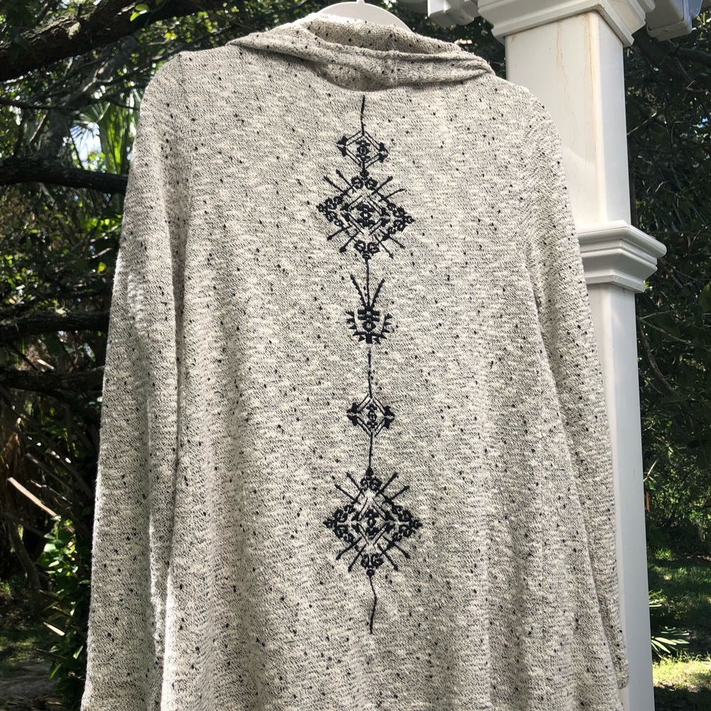 Back detail gray cardigan
